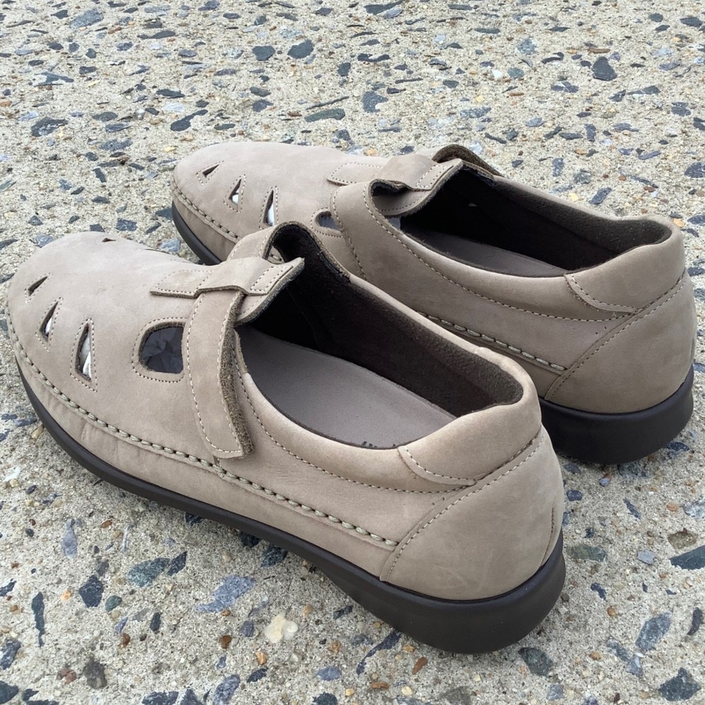 SAS Tripad Comfort Taupe Nubuck Leather Walking Sandals Womens 11 W USA Made - Picture 3 of 16